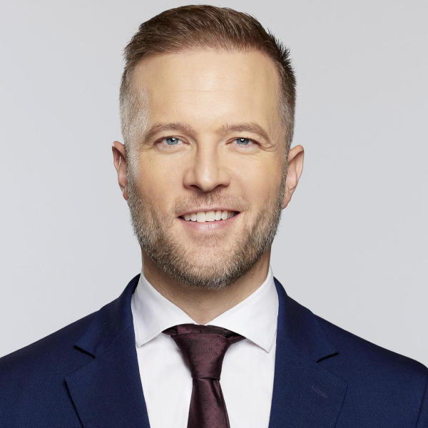 Ian  Lee