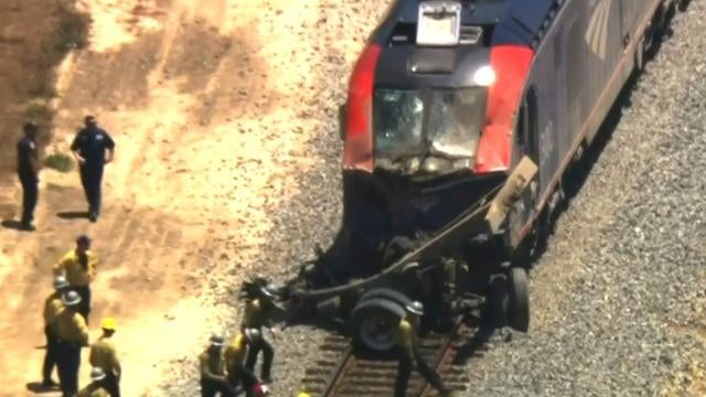 cbsn-fusion-amtrak-train-derails-in-california-thumbnail-2086642-640x360.jpg 