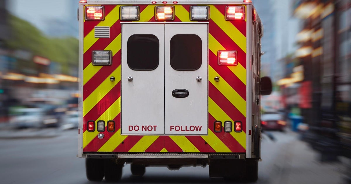 Motorcyclist killed in Buffalo Grove crash, police say 