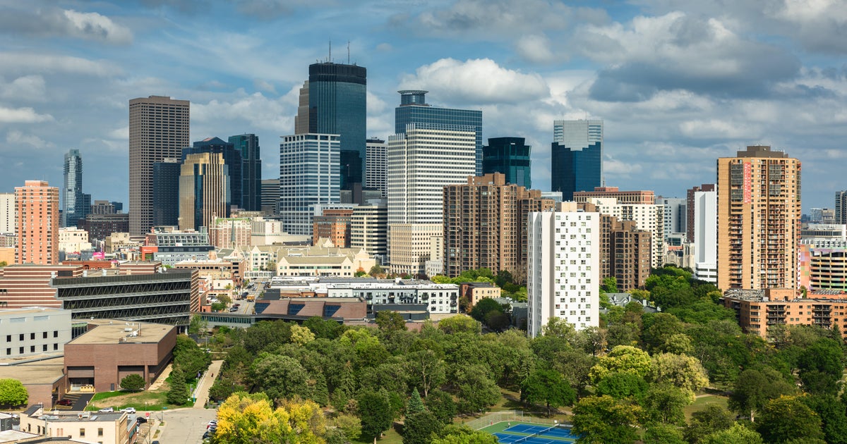 Father's Day looks mostly dry, warmer in Twin Cities, but storms ahead 